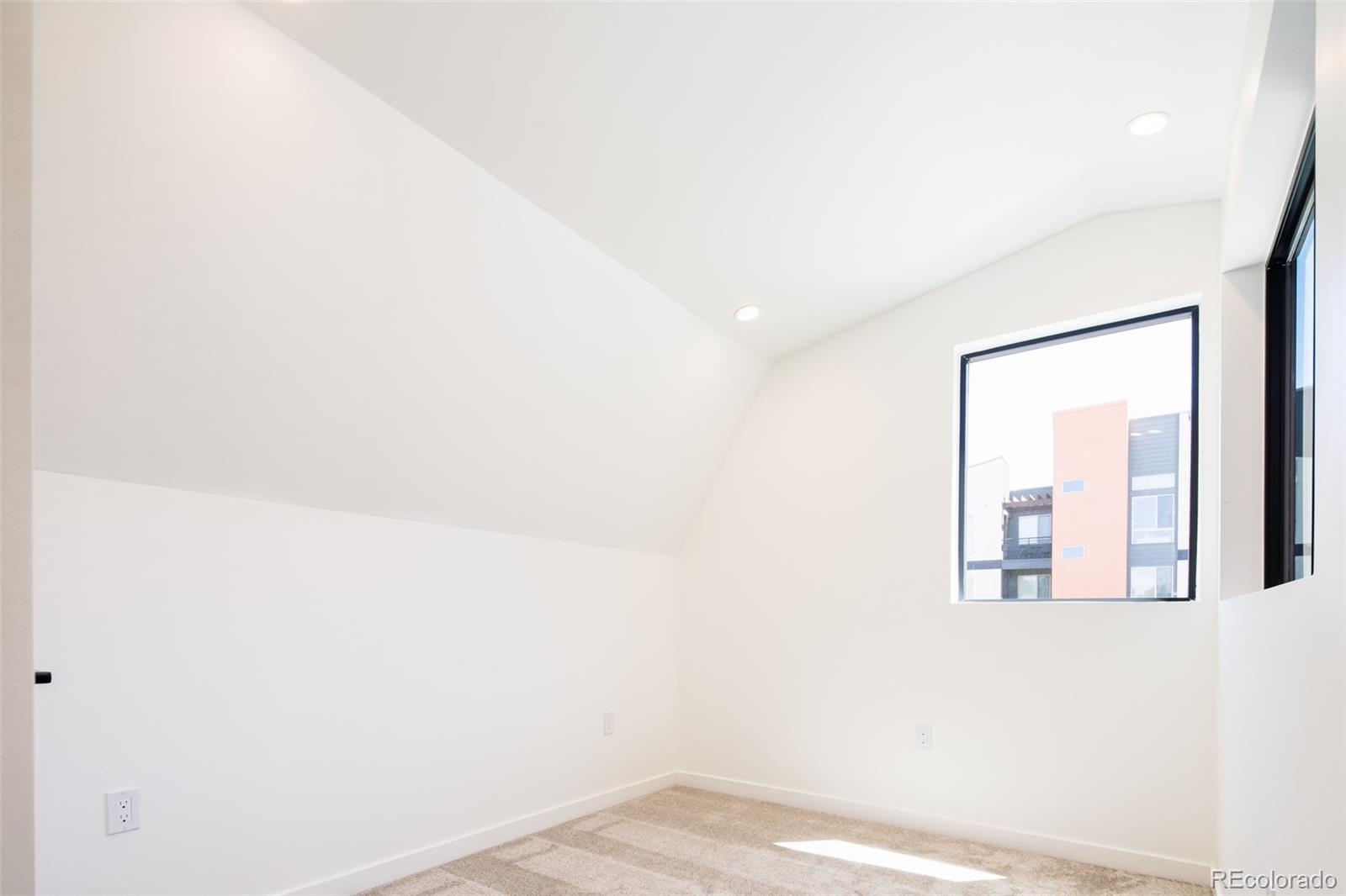 263 South Jackson Street Denver, CO 80209 - Photo 18 of 35