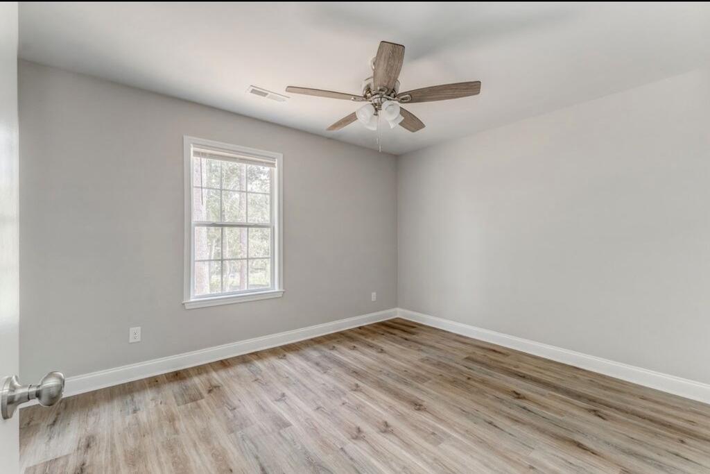 1300 Riverbend Road Dalton, GA 30721 - Photo 17 of 27 Gallery Image 17