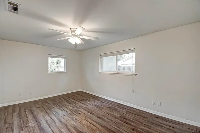 $2,500 | 5446 Jason Street, Houston, TX 77096