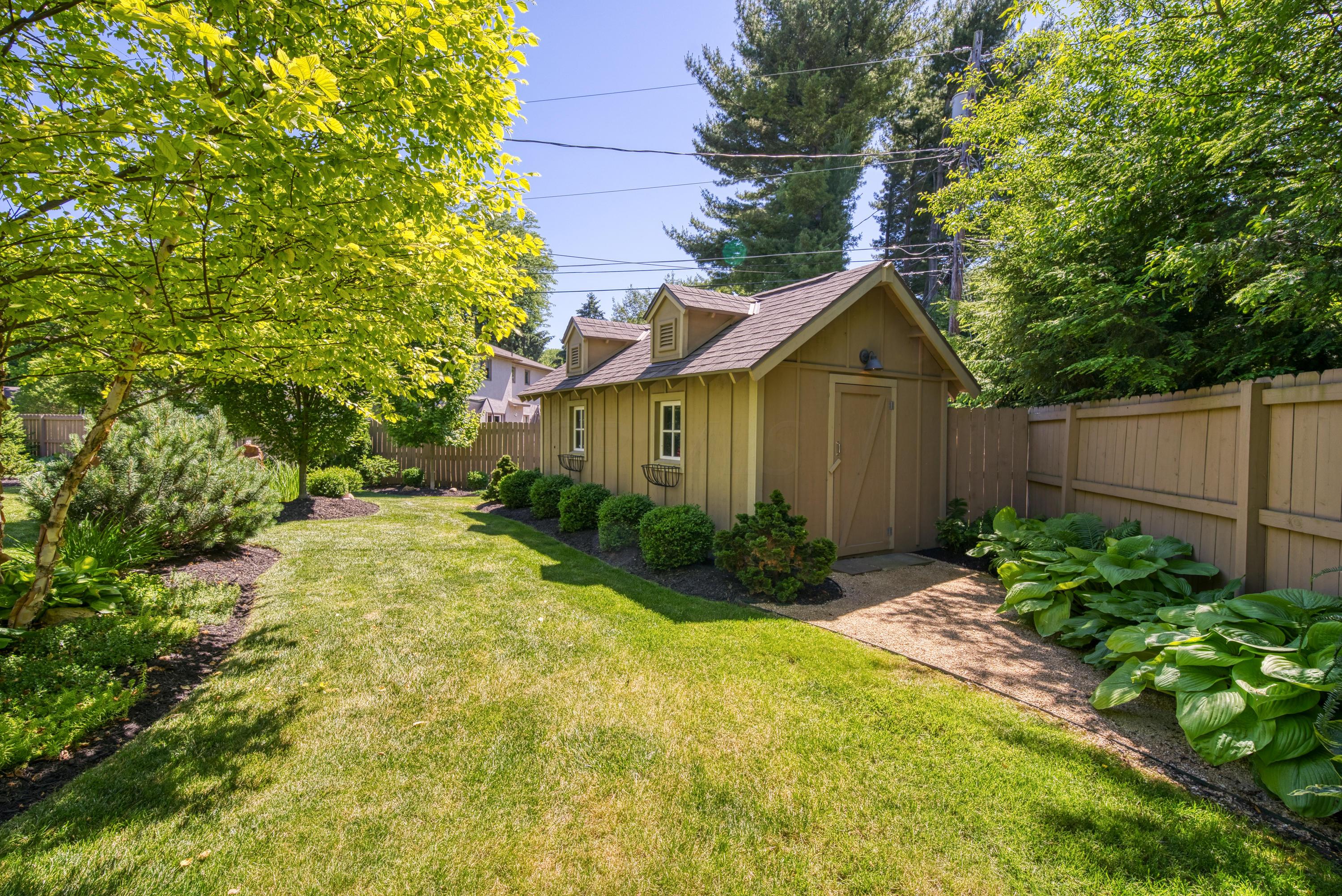 2787 Elginfield Road Columbus, OH 43220 - Photo 19 of 102 Gallery Image 19