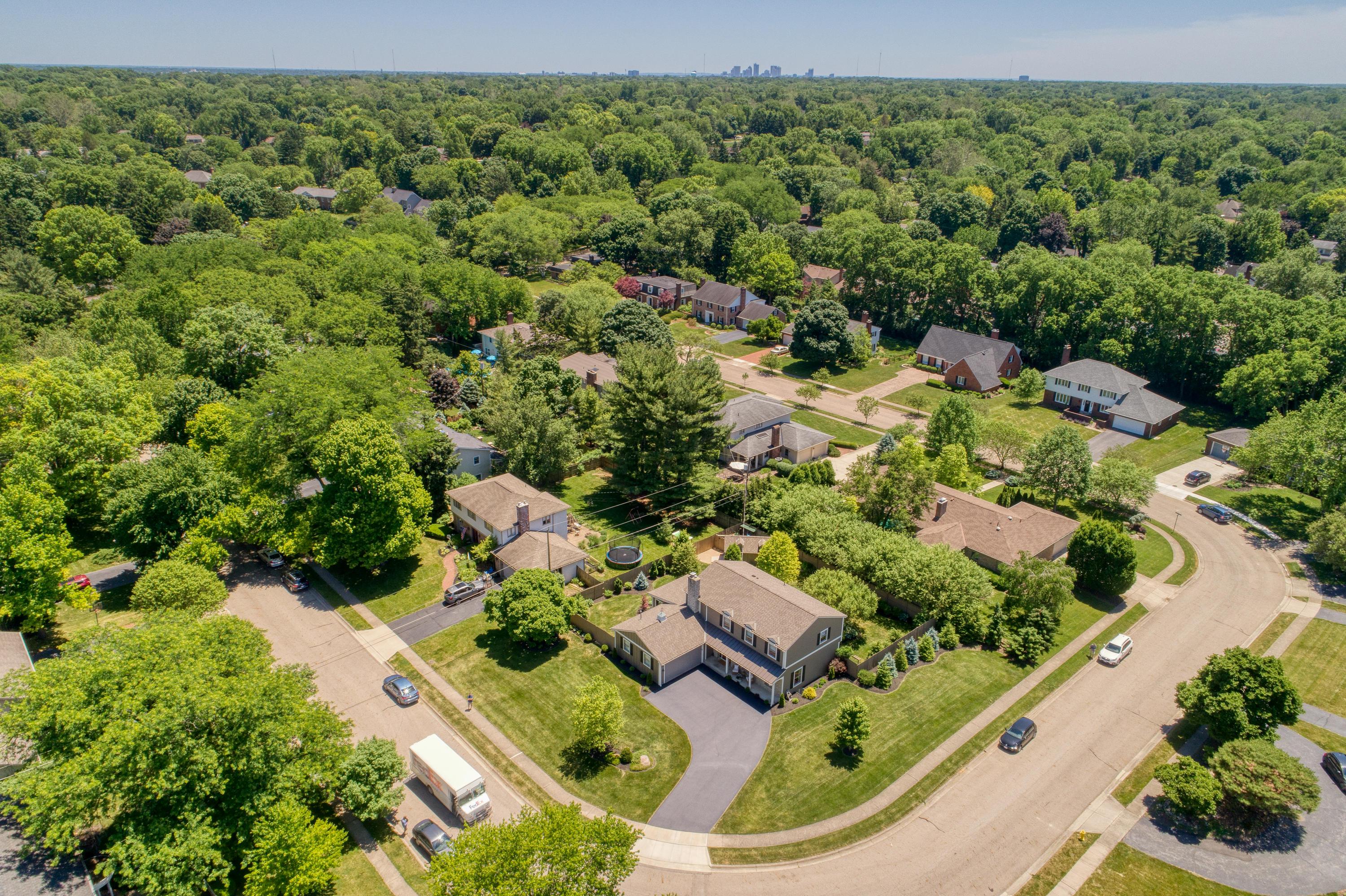 2787 Elginfield Road Columbus, OH 43220 - Photo 41 of 102 Gallery Image 41