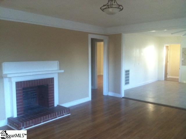 201 Pope Field Road Easley, SC 29642 - Photo 3 of 9 Gallery Image 3