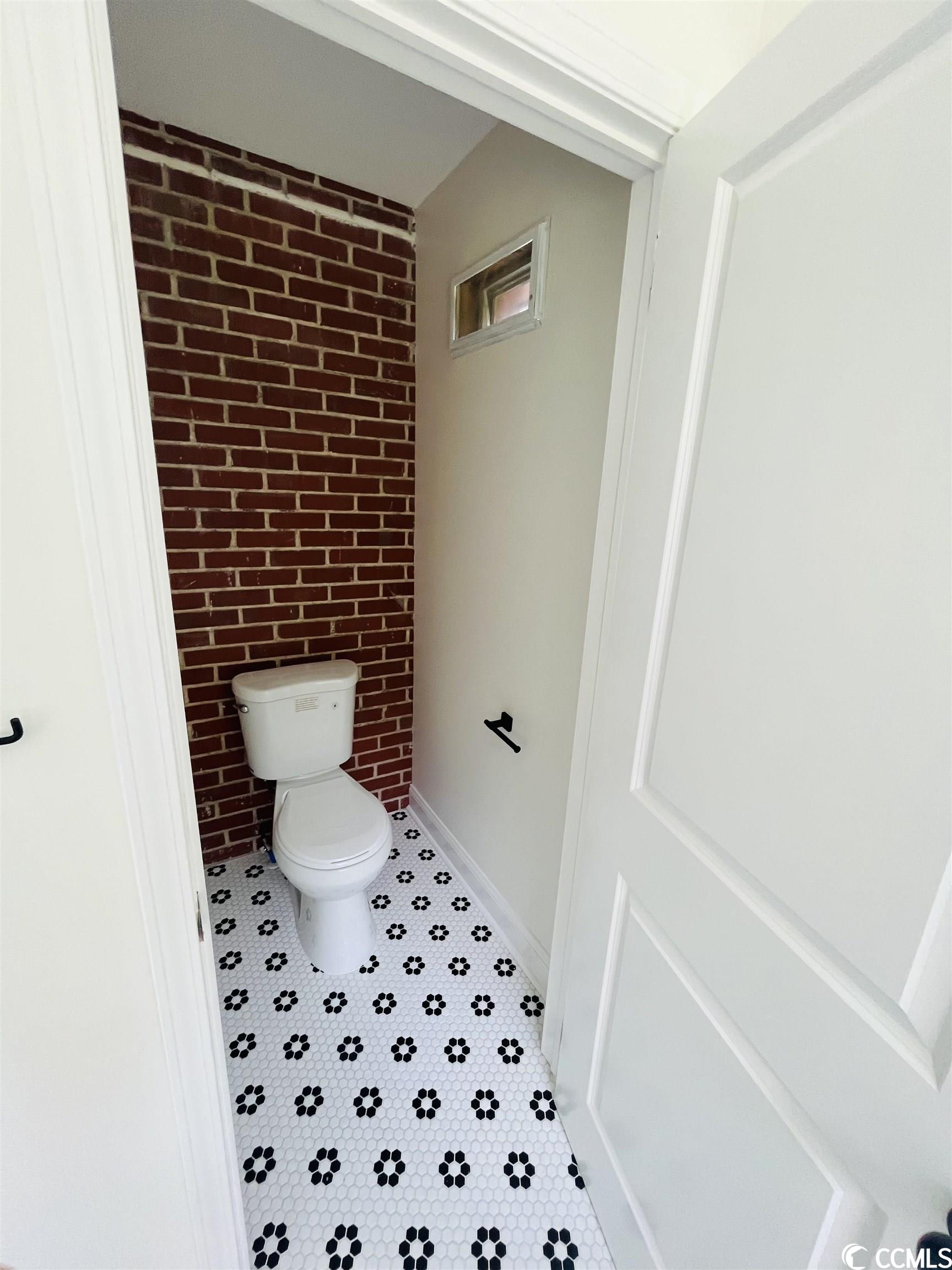 2 Meeting Street Georgetown, SC 29440 - Photo 11 of 15