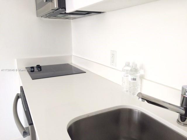 801 15th Street, Unit 109 Miami Beach, FL 33139 - Photo 4 of 9 a view of staircase