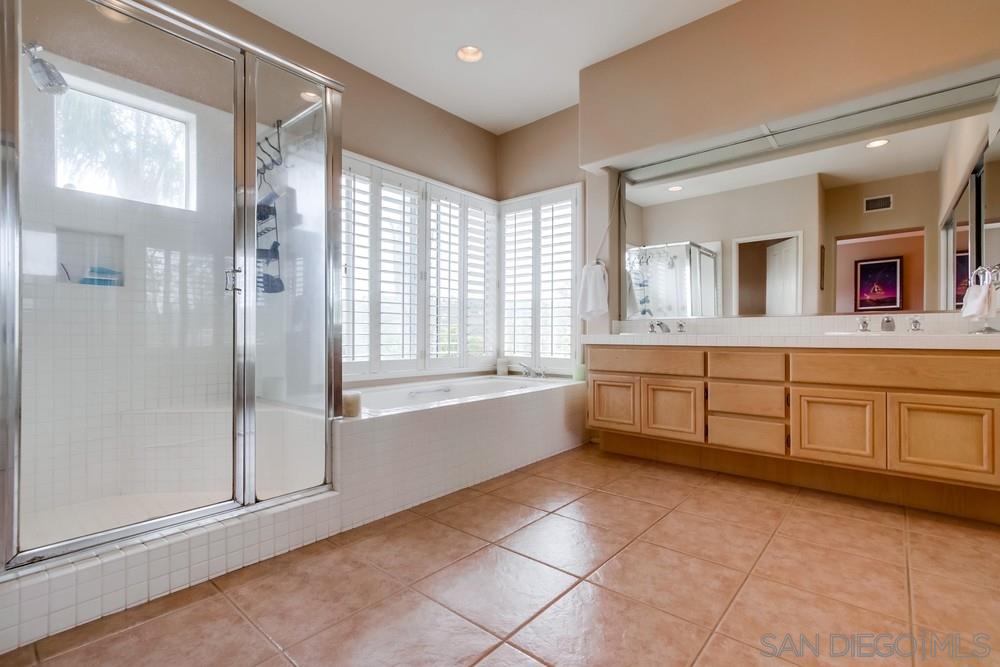 13965 Carmel Ridge Road San Diego, CA 92128 - Photo 16 of 25