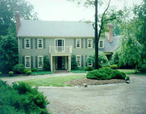 2378 Fairhill Road Franklin Park, PA 15143 - Photo 1 of 1 Gallery Image 1
