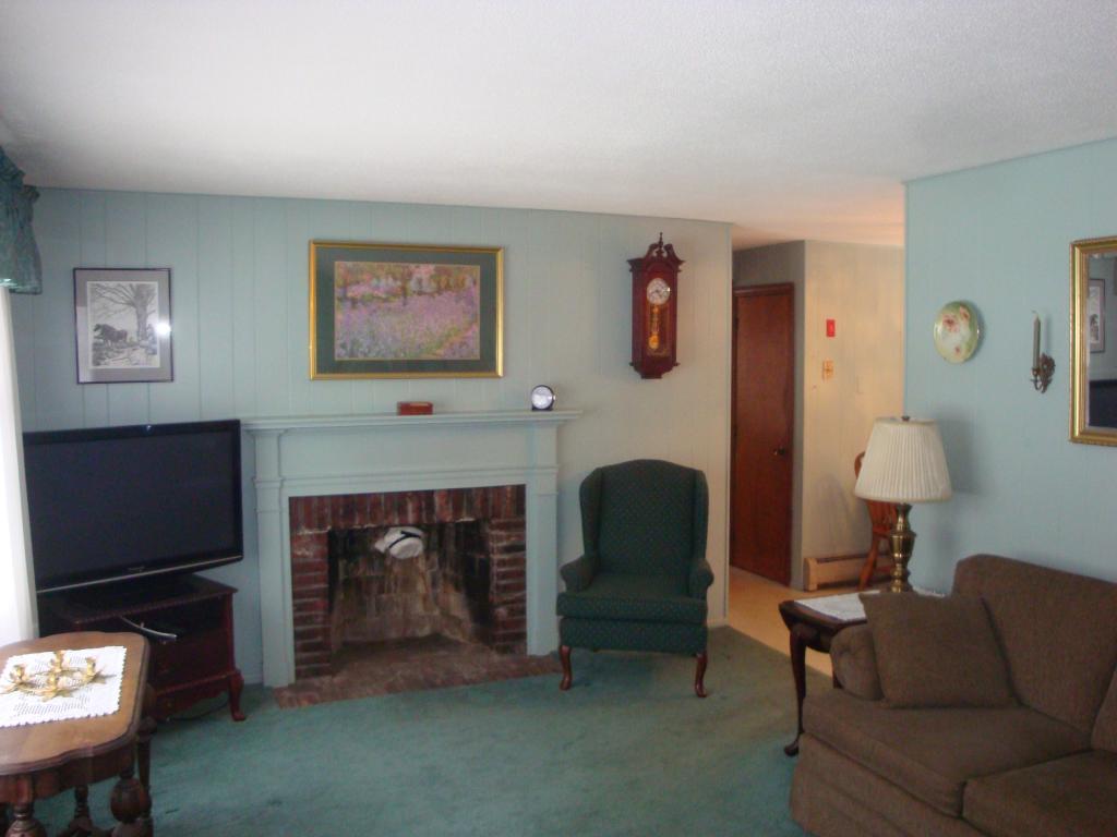 324 Whittemore Point South Road Bridgewater, NH 03222 - Photo 7 of 21 Gallery Image 7