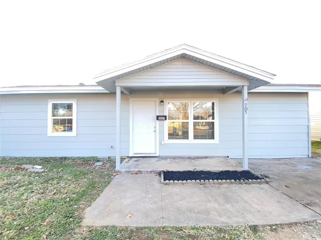 $2,095 | 905 Milam Drive, Euless, TX 76039