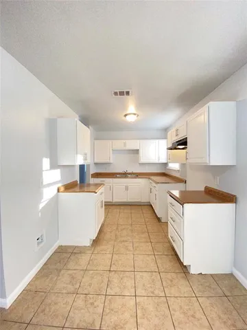 $2,095 | 905 Milam Drive, Euless, TX 76039