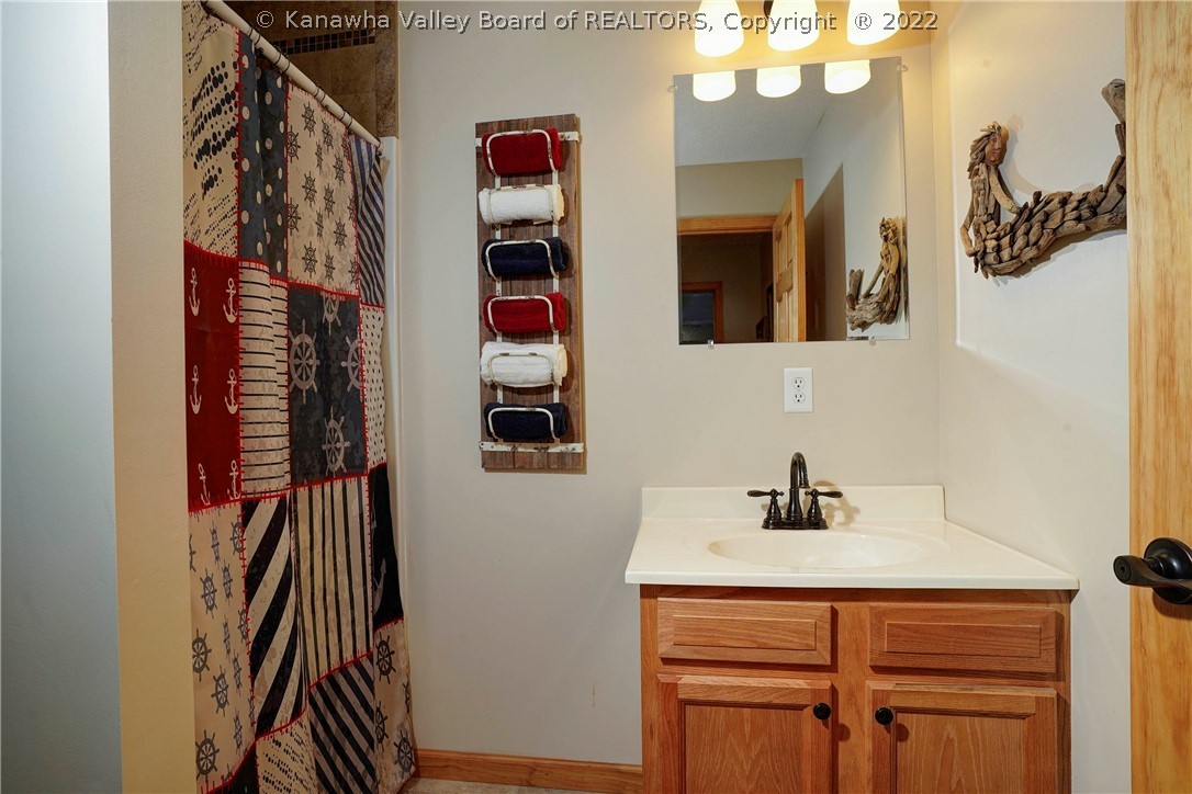3302 Poindexter Road Hurricane, WV 25526 - Photo 30 of 43 Gallery Image 30