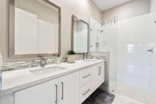 $1,400,000 | 2 Iridium Way, Rancho Mirage, CA 92270