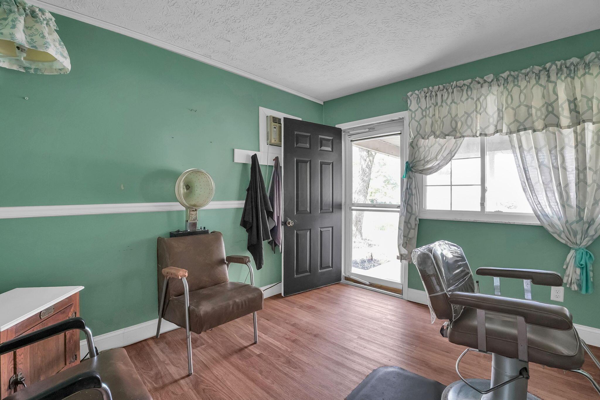 190 Inah Avenue Columbus, OH 43228 - Photo 34 of 38 31-web-or-mls-190-inah-ave