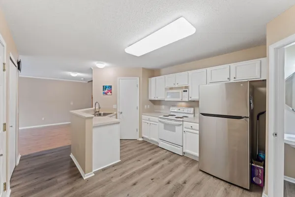 $265,000 | 15816 Fleet Trail, Unit 237, Apple Valley, MN 55124
