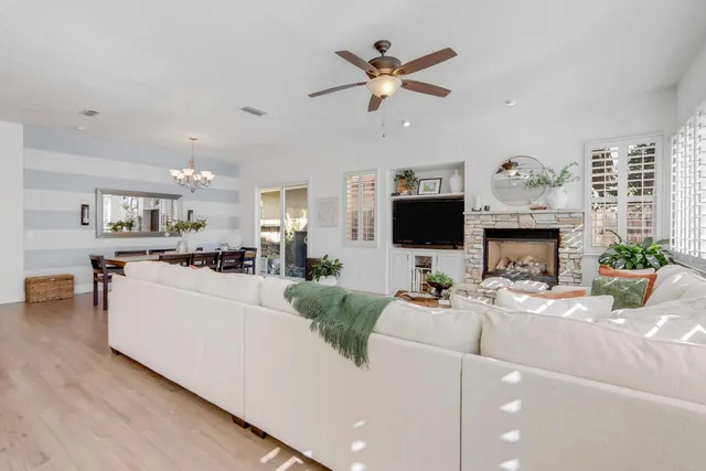 $854,958 | 260 Vista Creek Circle, Sacramento, CA 95835