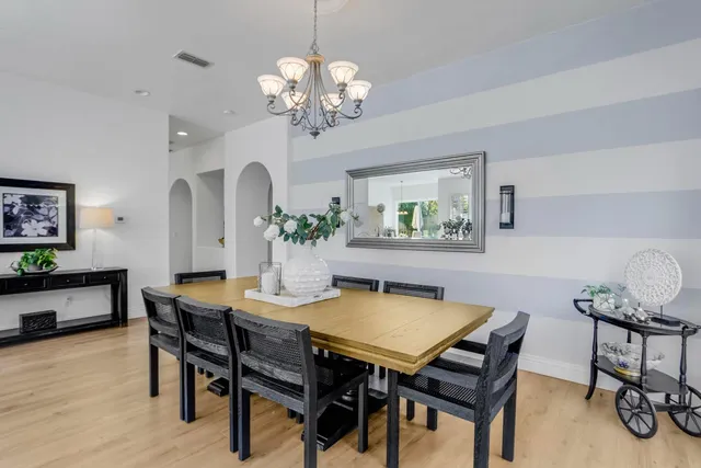 $854,958 | 260 Vista Creek Circle, Sacramento, CA 95835