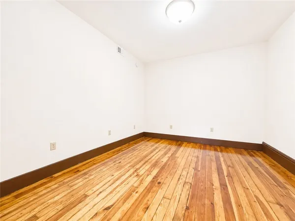 $1,400 | 425 Exchange Street, Unit 4, Geneva City, NY 14456