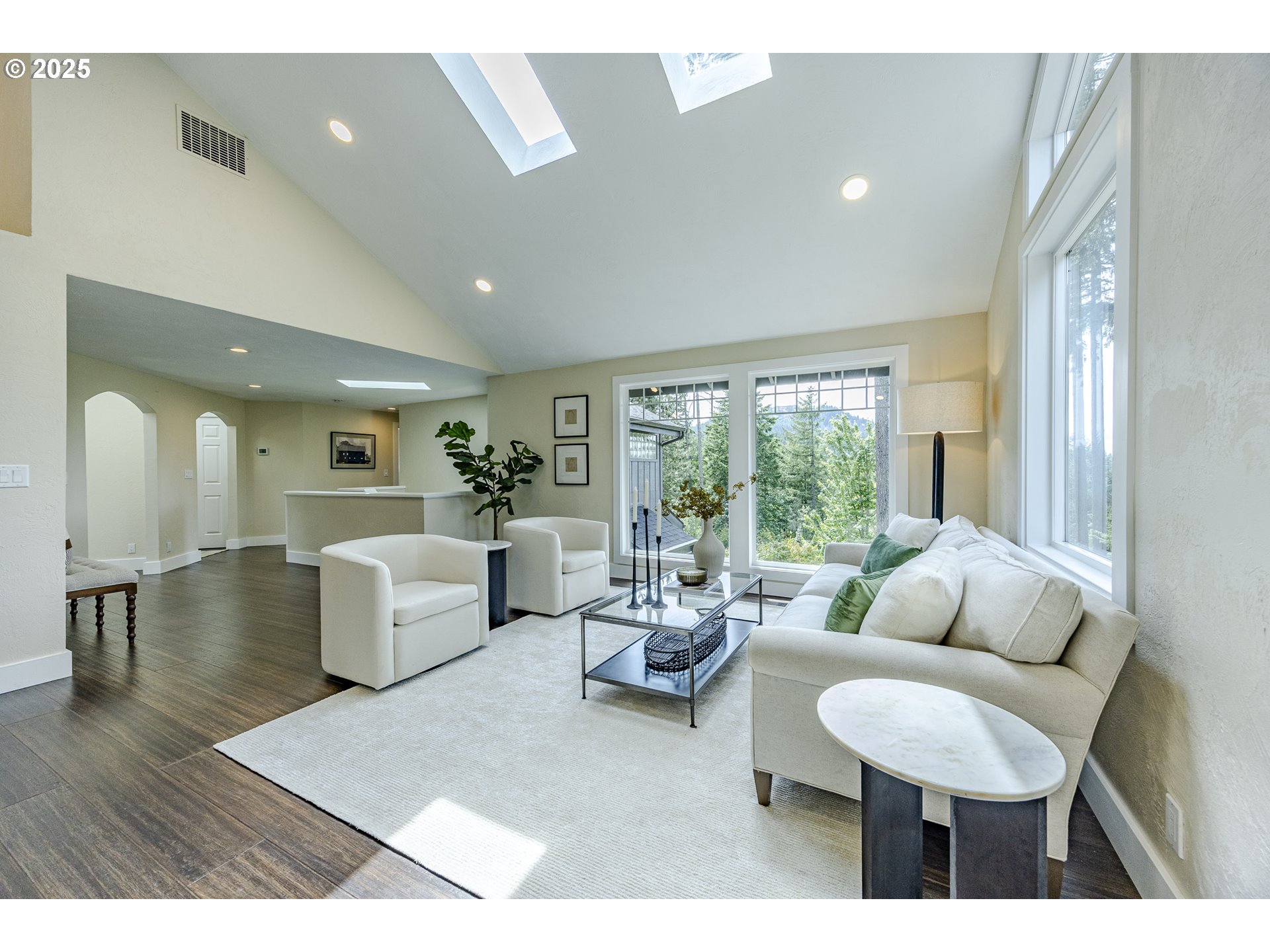 32518 Dillard Road Eugene, OR 97405 - Photo 11 of 45 a living room with furniture and a large window