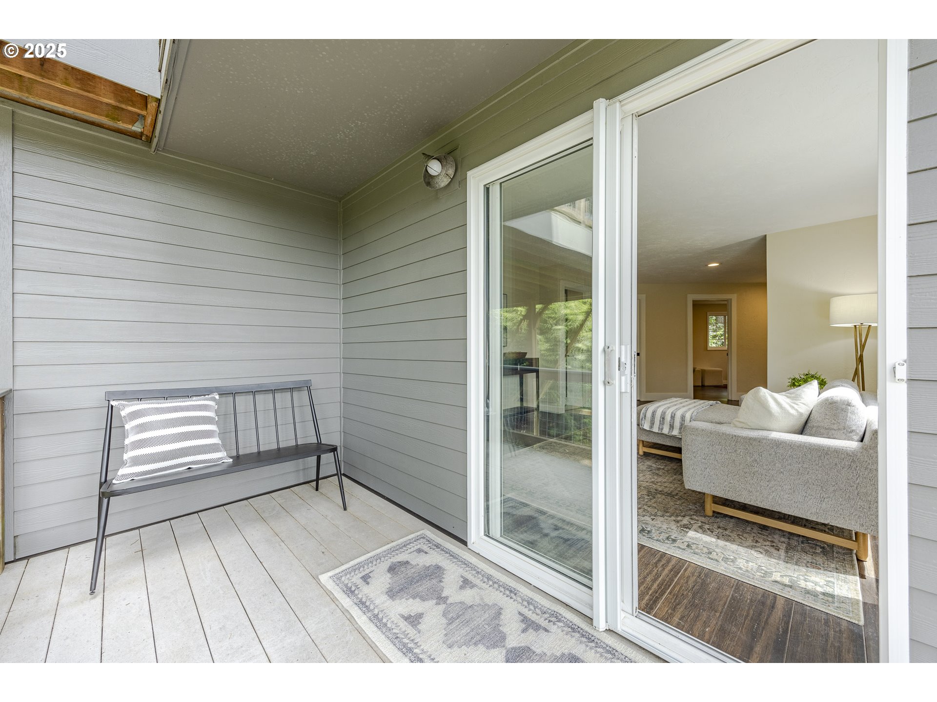 32518 Dillard Road Eugene, OR 97405 - Photo 31 of 45 a view of outdoor space