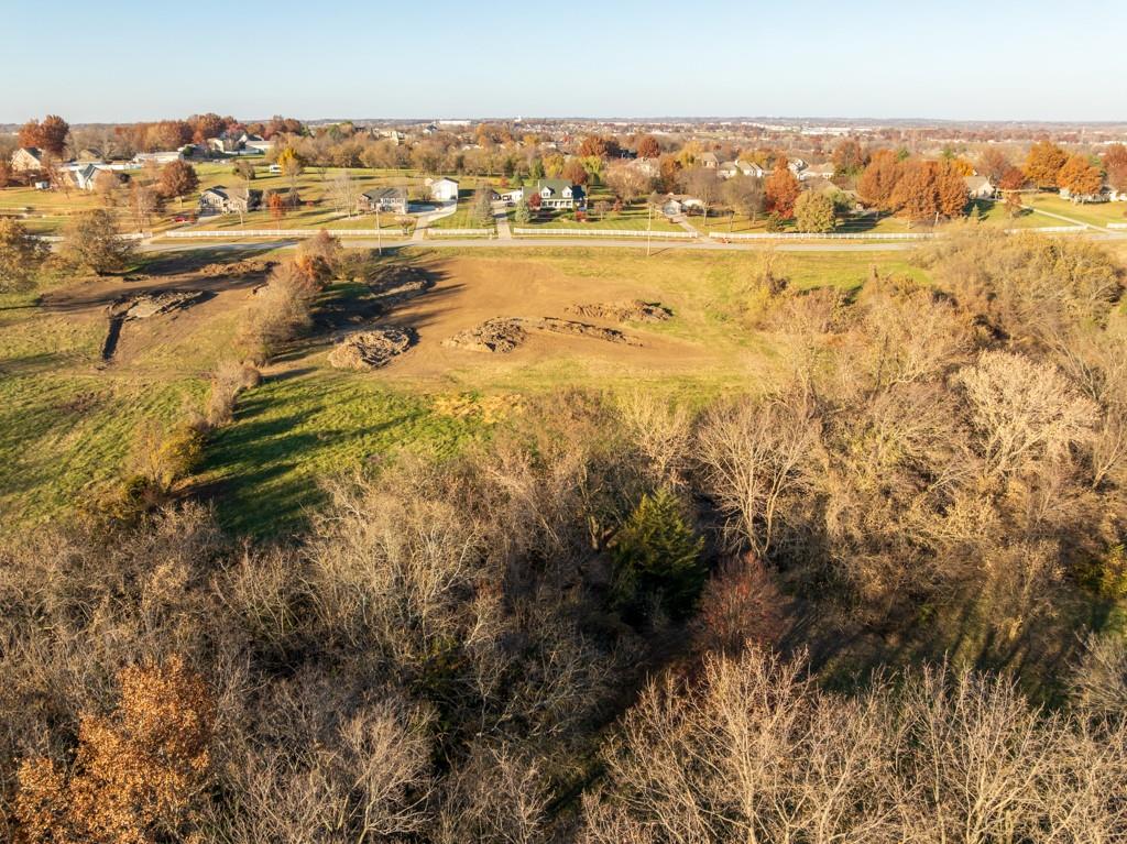 4 West Ryan Road Grain Valley, MO 64029 - Photo 7 of 25