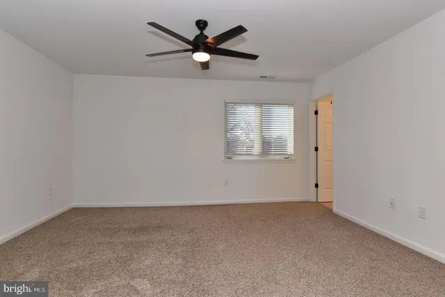 $2,250 | 117 Lakeside Drive, Lewes, DE 19958