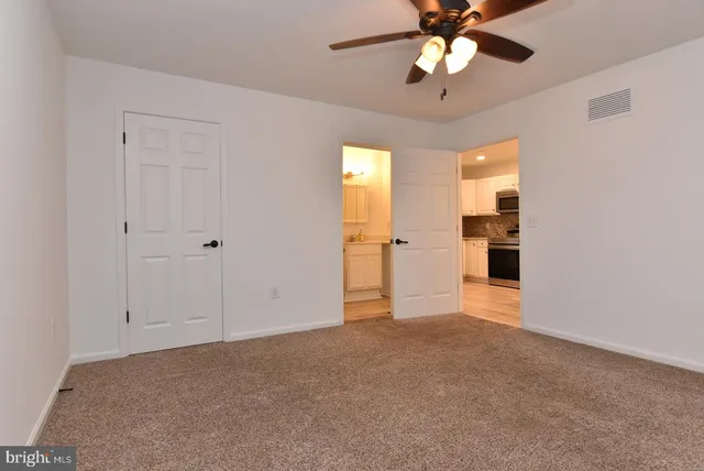 $2,250 | 117 Lakeside Drive, Lewes, DE 19958