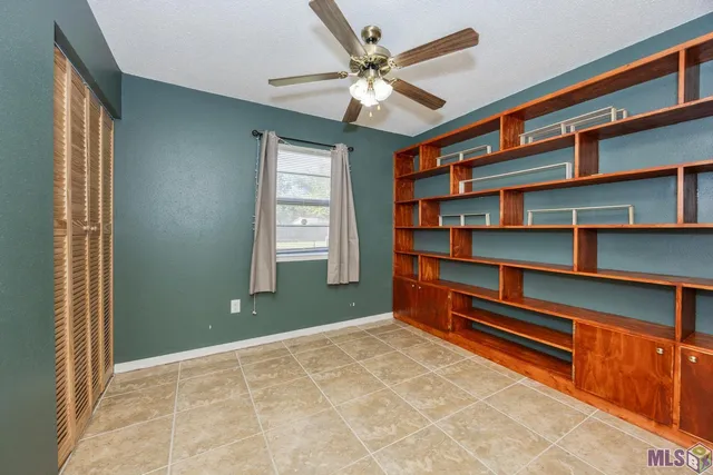 $165,000 | 373 Hester Drive, Laplace, LA 70068