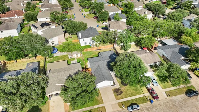 $2,100 | 6814 Loch Langham Drive, Houston, TX 77084