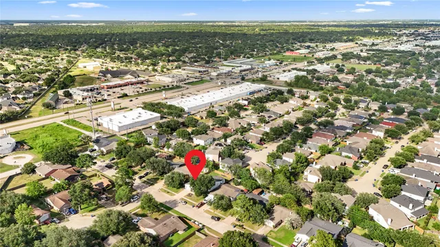 $2,100 | 6814 Loch Langham Drive, Houston, TX 77084