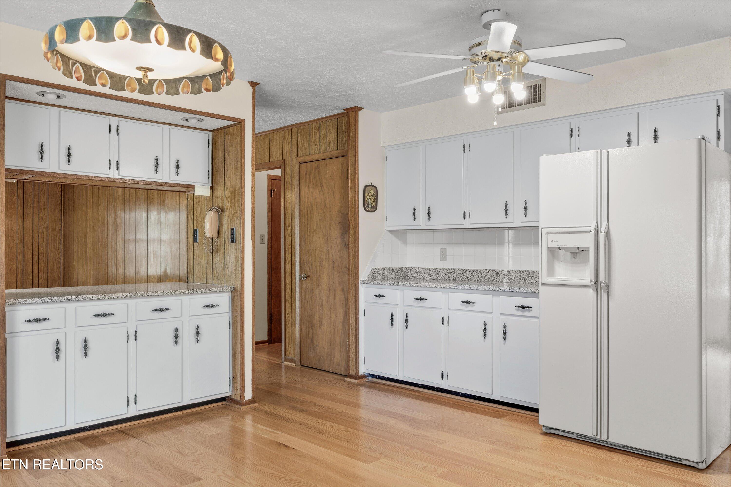 600 Fernwood Road Knoxville, TN 37923 - Photo 17 of 46 Kitchen