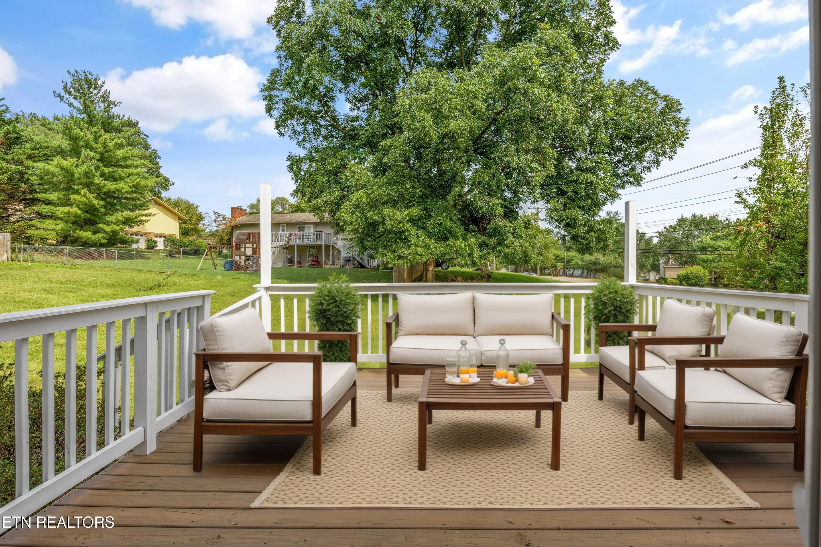 600 Fernwood Road Knoxville, TN 37923 - Photo 38 of 46 Virtual Staging