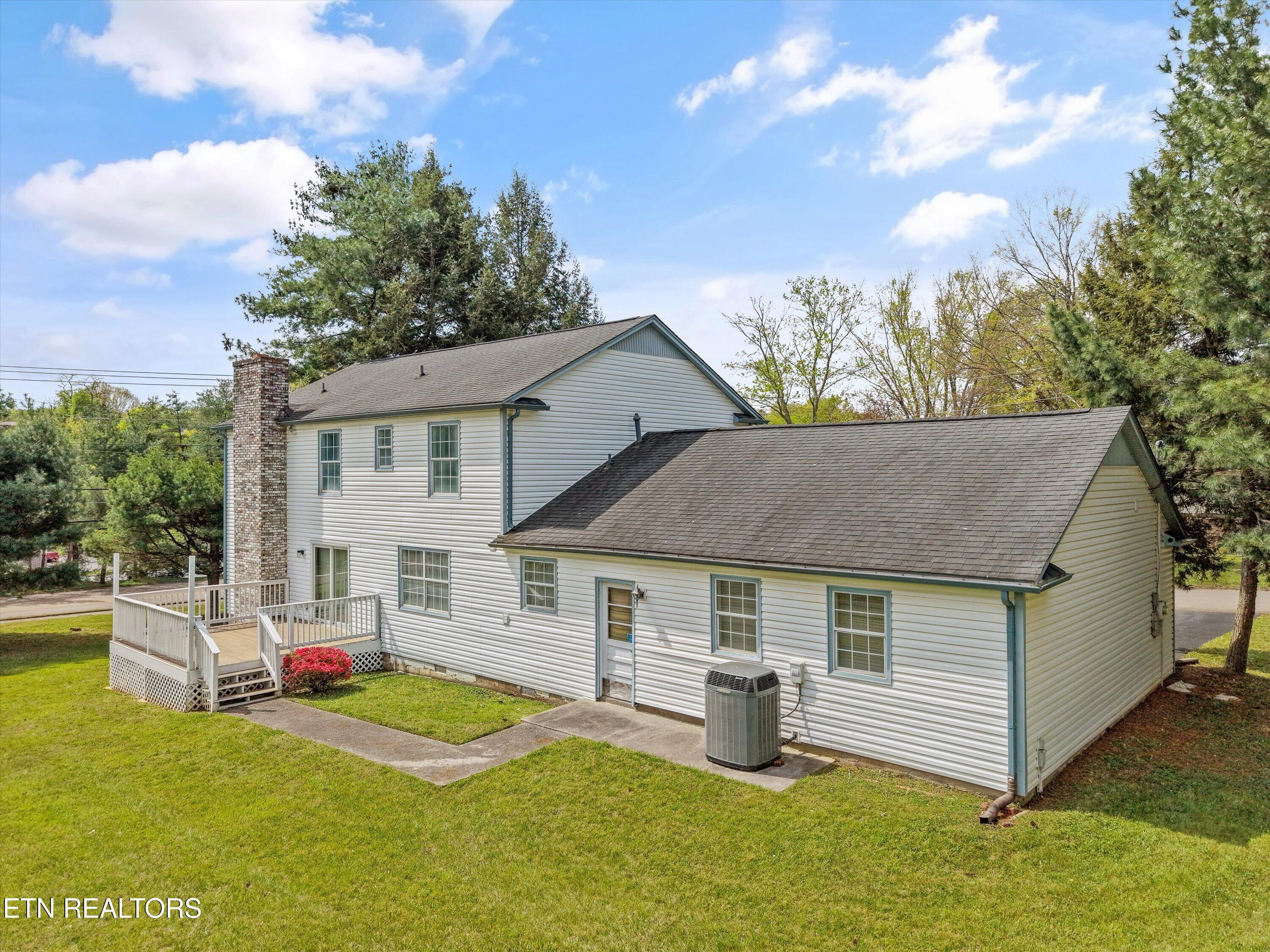 600 Fernwood Road Knoxville, TN 37923 - Photo 40 of 46 Back