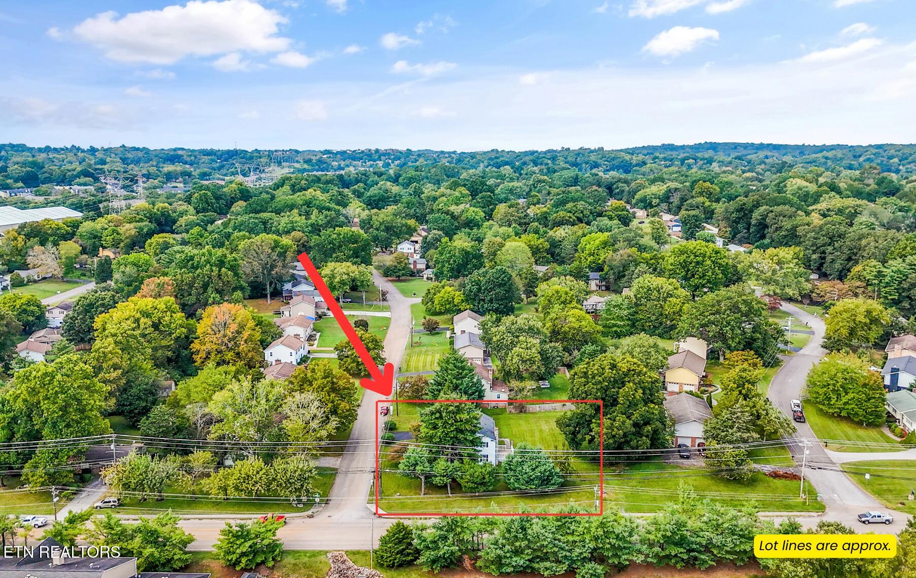 600 Fernwood Road Knoxville, TN 37923 - Photo 45 of 46 Aerial. Lot lines are approx.