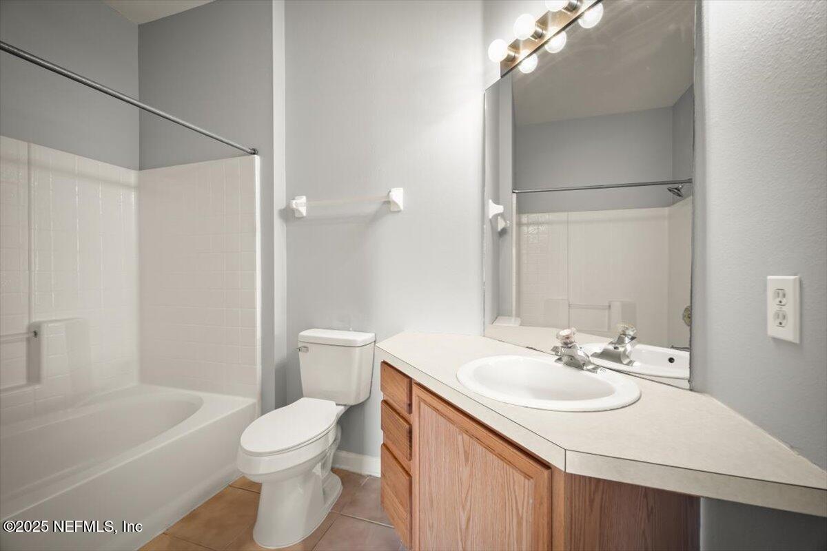 7990 Baymeadows Road East, Unit 1007 Jacksonville, FL 32256 - Photo 17 of 21 19-JAXREP_7990_Baymeadows_Rd_E_Unit_1007
