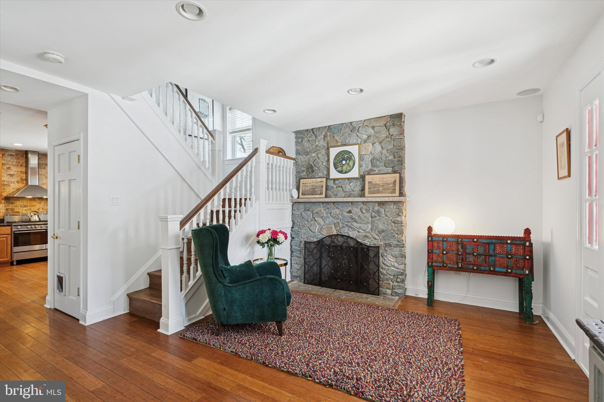 116 Grandview Road Ardmore, PA 19003 - Photo 5 of 36 Foyer