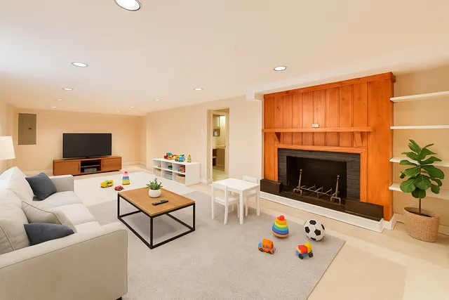 $7,000 | 1227 16th Street, Wilmette, IL 60091