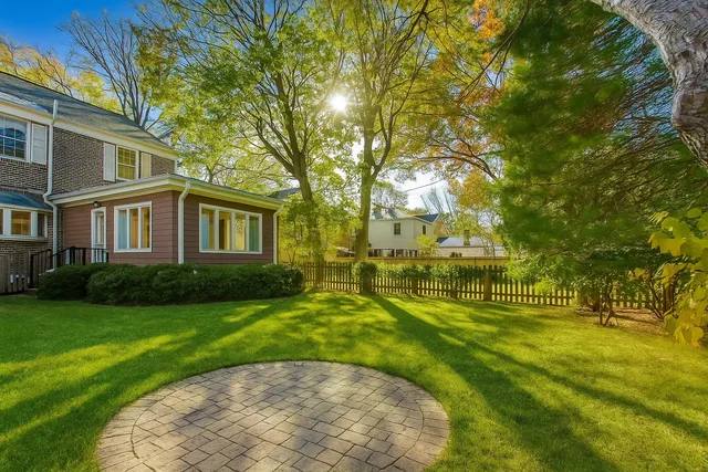 $7,000 | 1227 16th Street, Wilmette, IL 60091