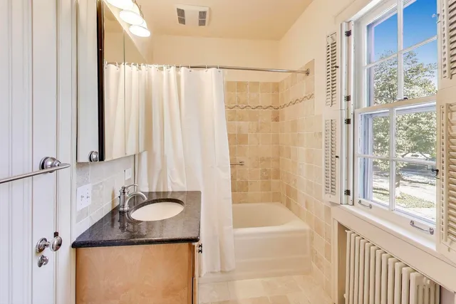 $6,500 | 1227 16th Street, Wilmette, IL 60091