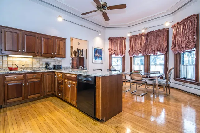 $280,000 | 24 South Main Street, Unit 2, Rutland, VT 05701