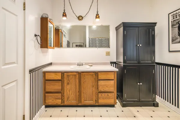 $285,000 | 24 South Main Street, Unit 2, Rutland, VT 05701