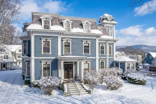 $285,000 | 24 South Main Street, Unit 2, Rutland, VT 05701