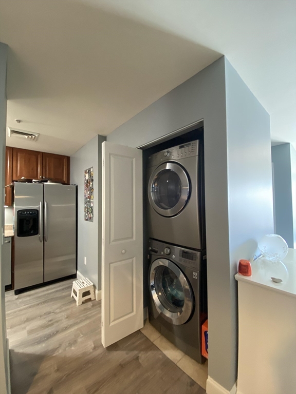 318 Rindge Avenue, Unit 304 Cambridge, MA 02140 - Photo 4 of 27