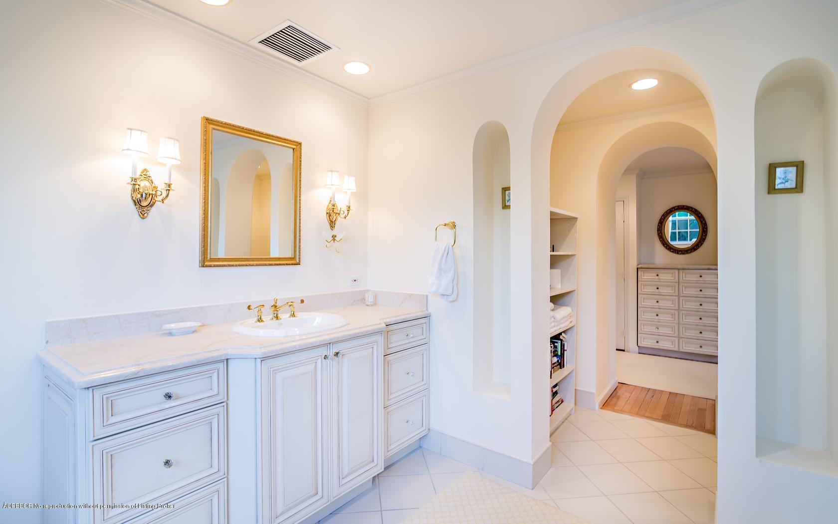 301 Ridgeview Drive Palm Beach, FL 33480 - Photo 19 of 34 21