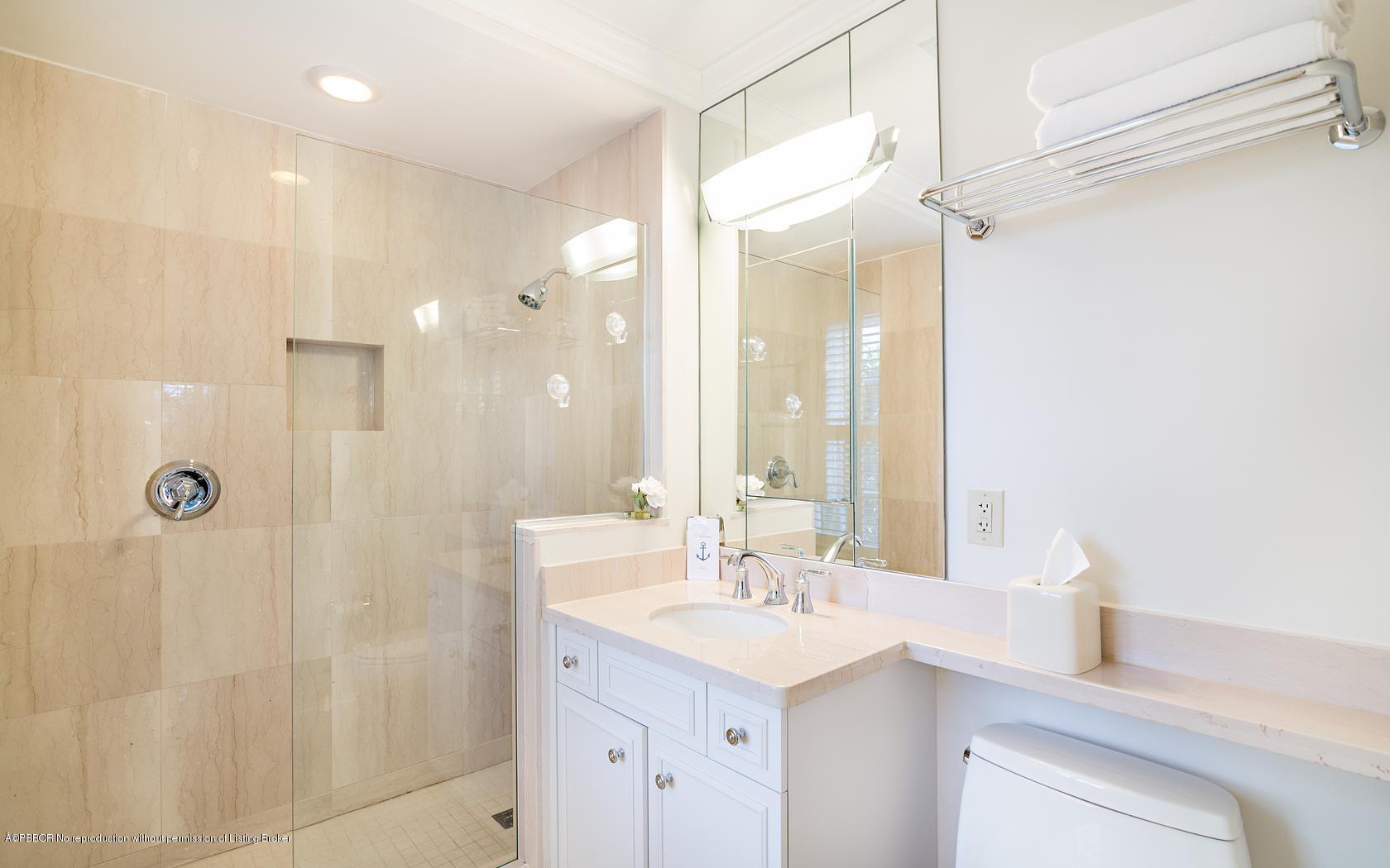 301 Ridgeview Drive Palm Beach, FL 33480 - Photo 22 of 34 23