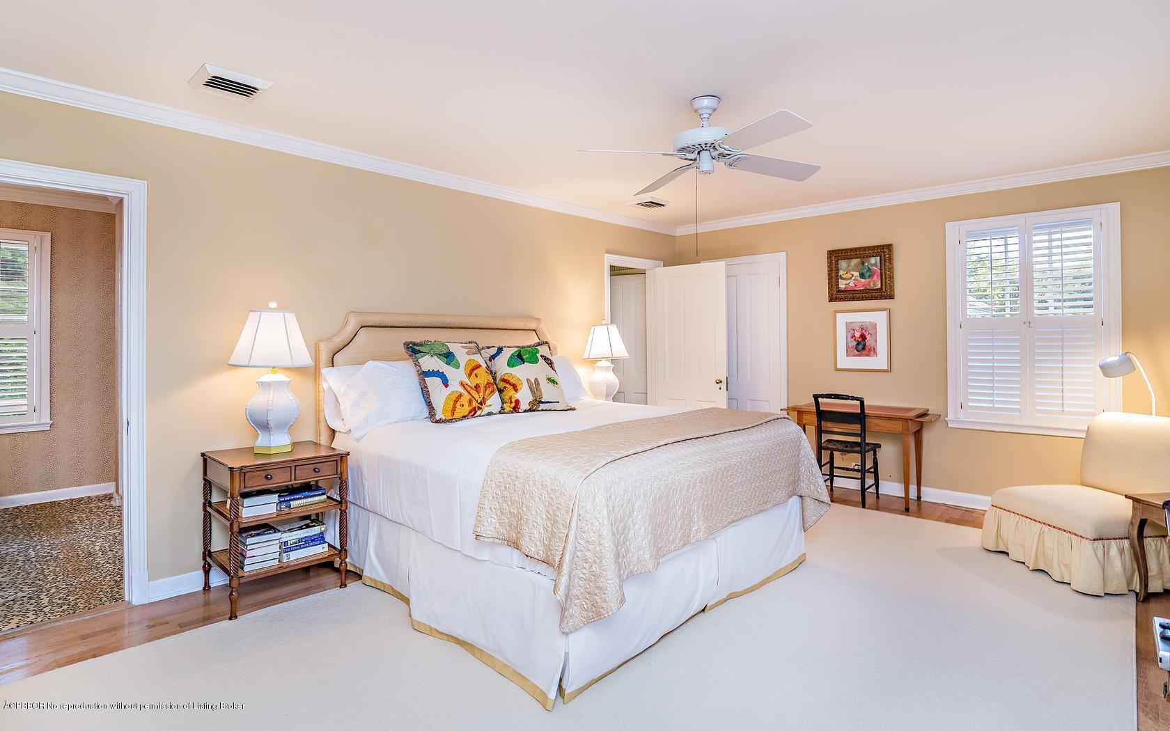 301 Ridgeview Drive Palm Beach, FL 33480 - Photo 25 of 34 26