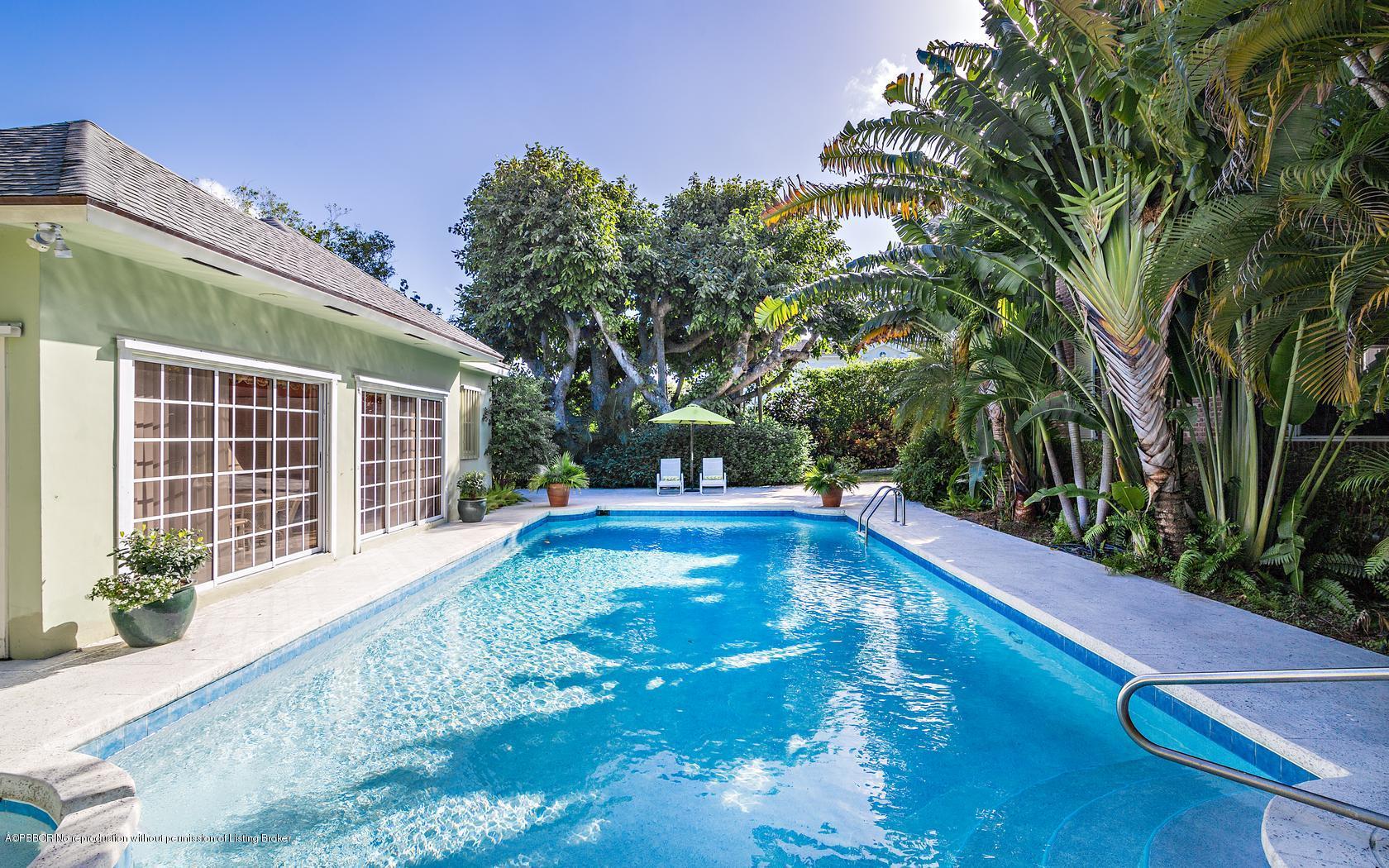 301 Ridgeview Drive Palm Beach, FL 33480 - Photo 29 of 34 31