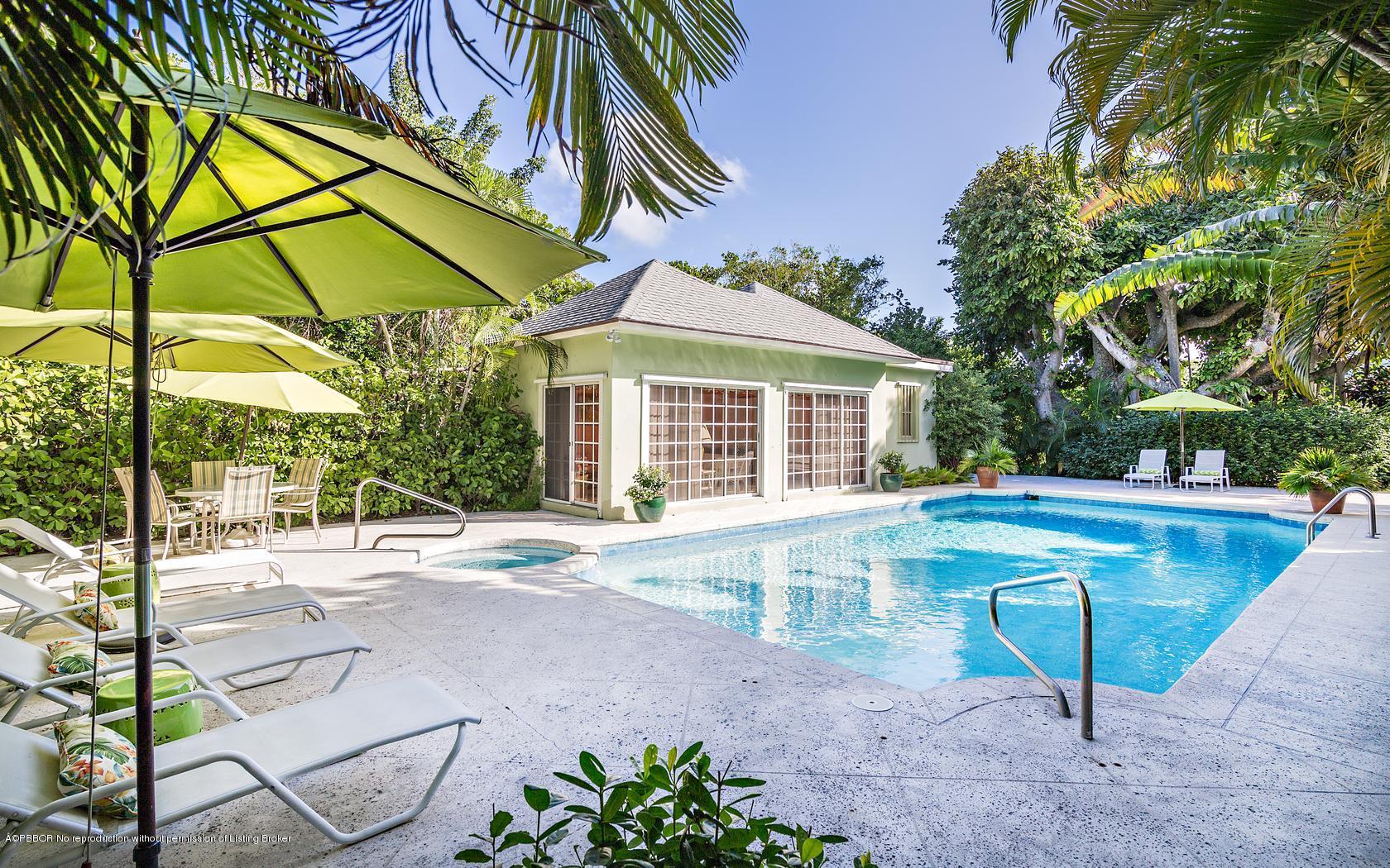 301 Ridgeview Drive Palm Beach, FL 33480 - Photo 30 of 34 33