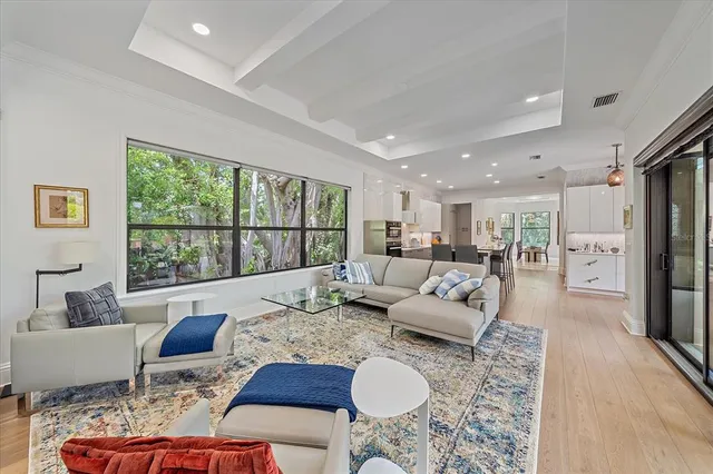 $2,999,000 | 1547 Sandpiper Lane, Sarasota, FL 34239