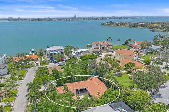 $2,999,000 | 1547 Sandpiper Lane, Sarasota, FL 34239