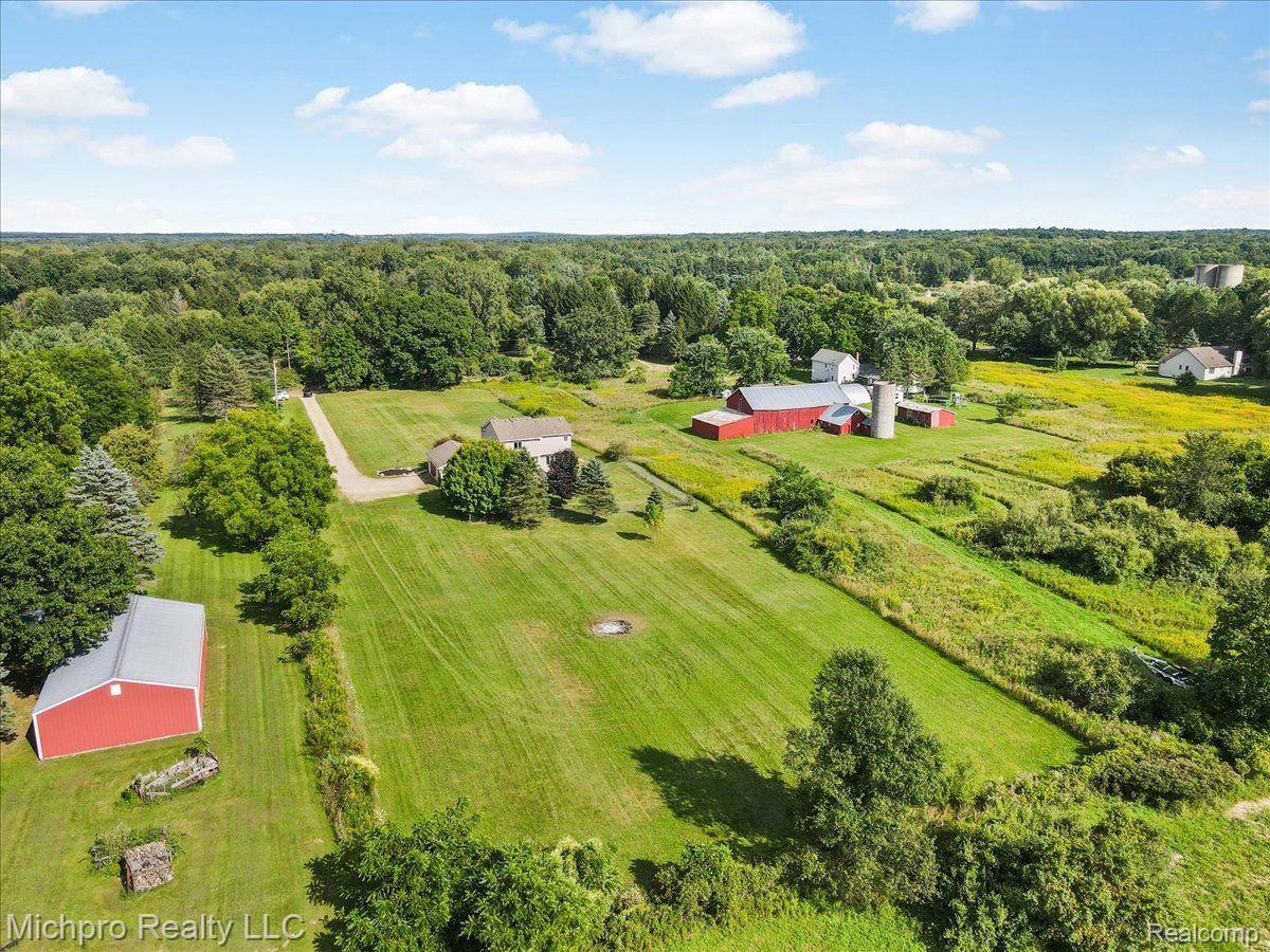 672 South Hurd Road Oxford, MI 48371 - Photo 46 of 51 Gallery Image 46