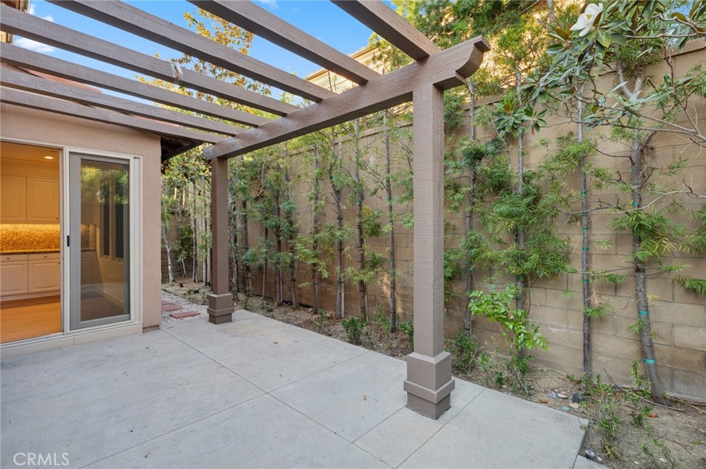 88 Borghese Irvine, CA 92618 - Photo 12 of 61